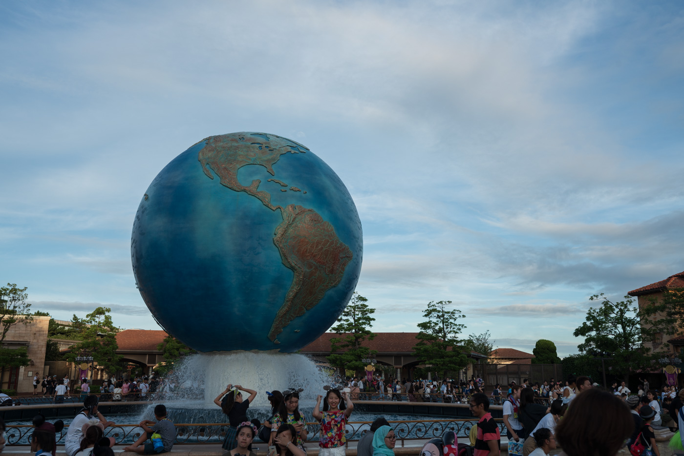 Disney Globe